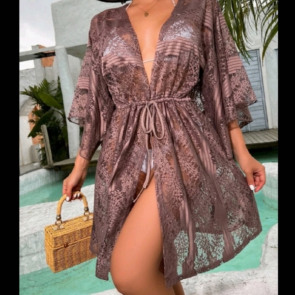 Front tie lace kimono - Picture 5 of 6